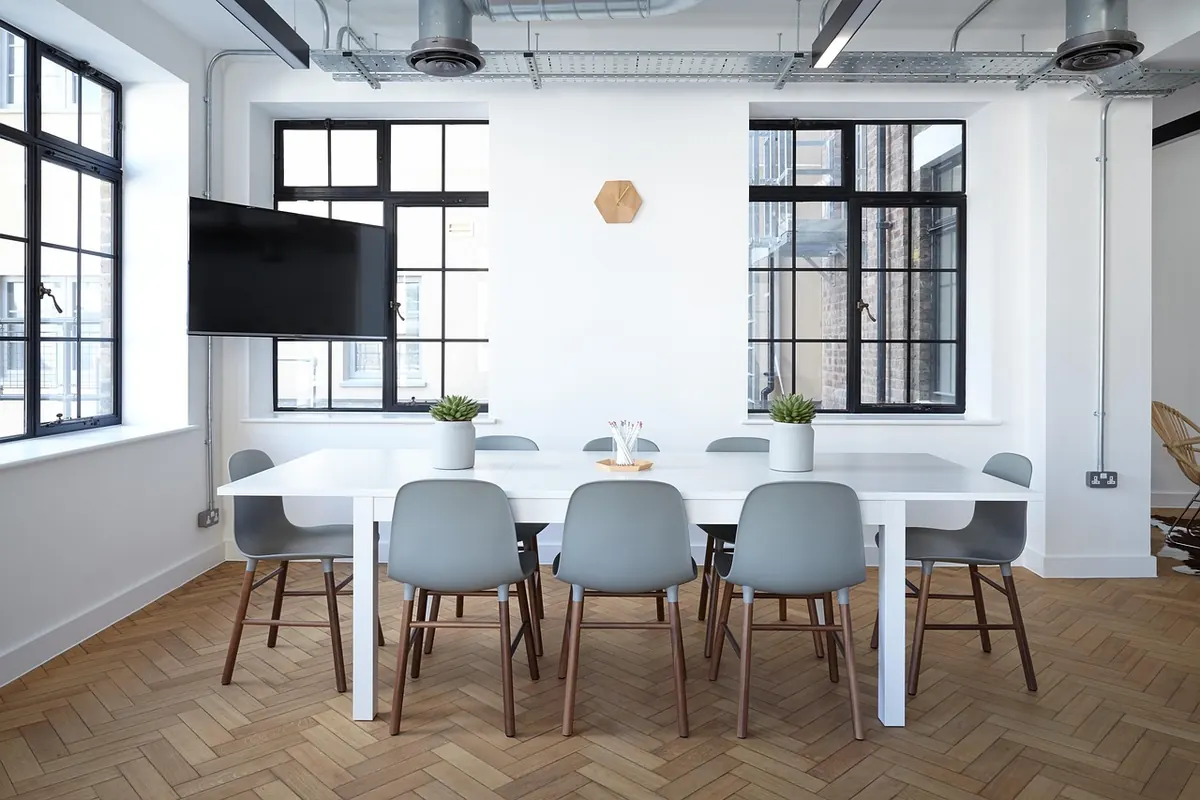 Interior Styling for North-Facing Rooms: How to Warm Up Cool Light